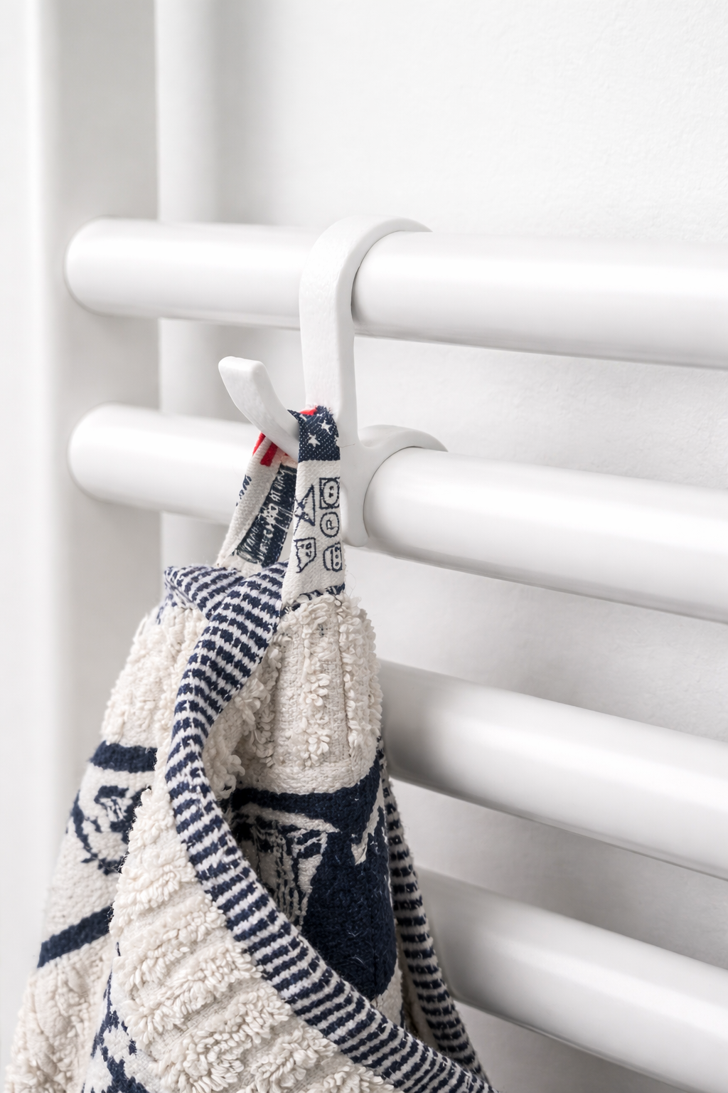 Cârlig prosop calorifer – suport prosop radiator fără găurire